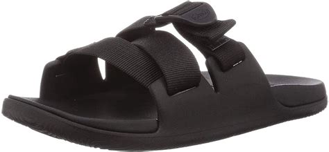 The 14 Best Sandals For Walking Long Distances According To A Podiatrist