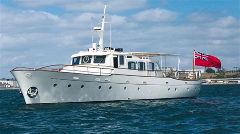 MY Caramba Classic Motoryacht Completes 15 Month Refit