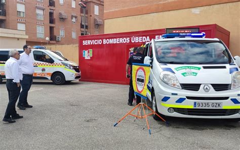 Úbeda incorpora dos nuevos vehículos a la flota de Policía Local y a