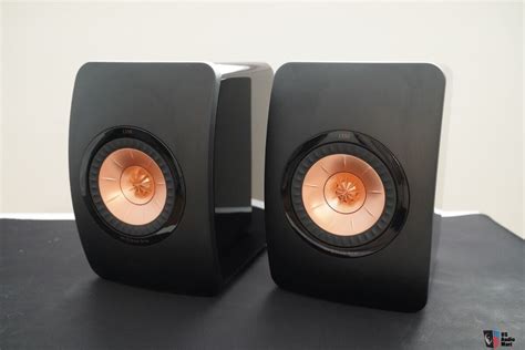 Kef Ls Gloss Black Mint Pair Bookshelf Speakers