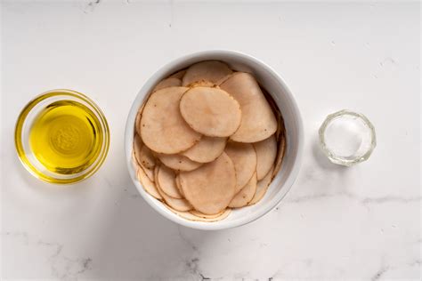 Delicious Baked Potato Chips Recipe