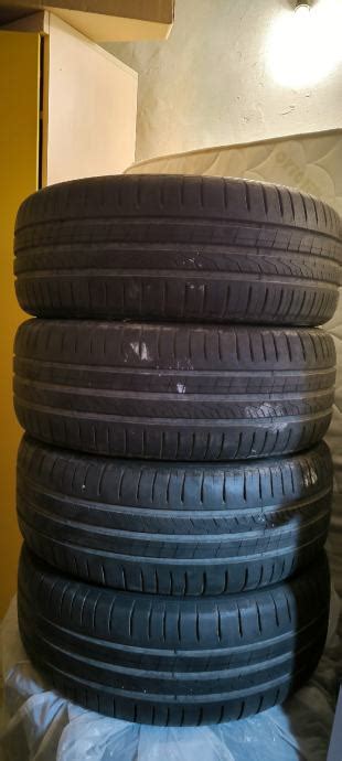 Gume Kumho 205/55/16 ljetna 4 kom.