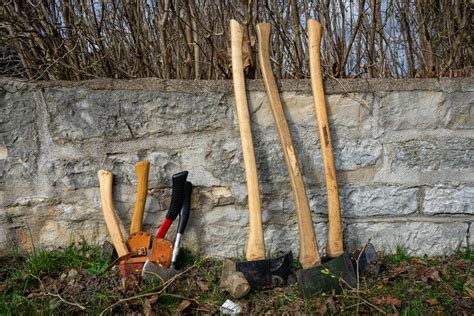 DVIDS - Images - Troop 240 POW Cemetery Cleanup [Image 4 of 5]