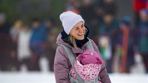 Miriam Neureuther filmt Sohn beim Skifahren Er heißt wie ein