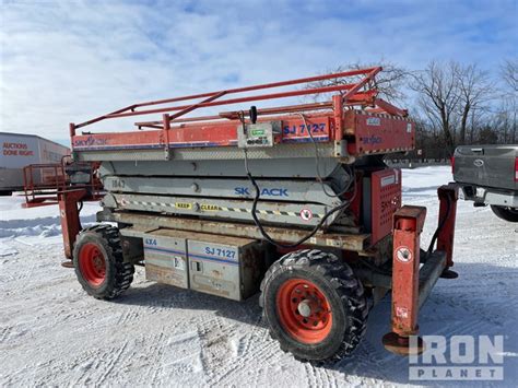 2004 Skyjack Sj7127 Dual Fuel 4x4 Scissor Lift In Bolton Ontario