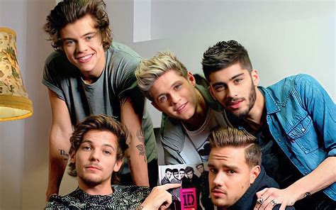 One Direction reunion rumors ignite as band members start new Whatsapp chat