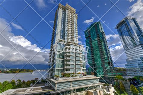 Downtown Vancouver - Canada - Photos by Canva