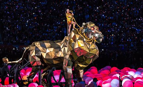 Katy Perry Kicks Off Super Bowl Half Time Performance By Twerking On