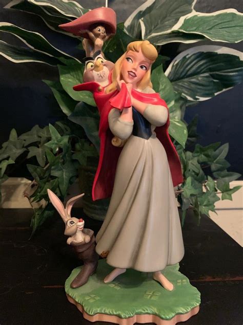 Wdcc Sleeping Beauty Briar Rose Once Upon A Dream Figurine Made