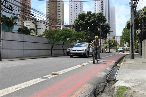 Ciclofaixas Do Recife Falta De Manuten O Compromete Seguran A De