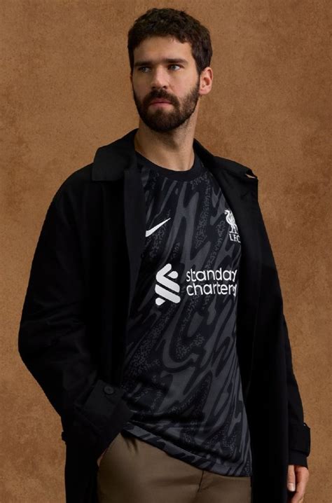 Black Liverpool Goalkeeper Shirt New Lfc Goalkeeper Home Kit