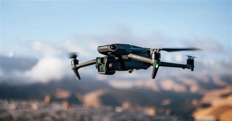 Dji Ra Mắt Mavic 3 Pro Với Hệ Thống 3 Camera Chất Lượng