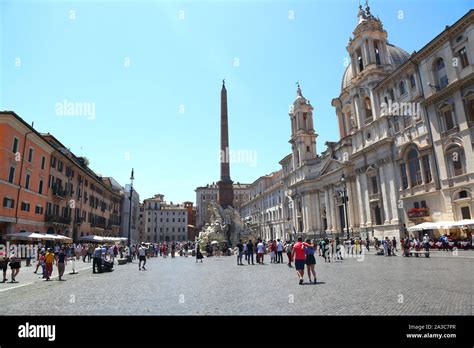 Editorial Piazza Navona Rome June 17th 2019 Tourists Visiting The