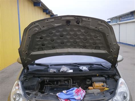 Шумоизоляция капота GM Opel Corsa — DRIVE2