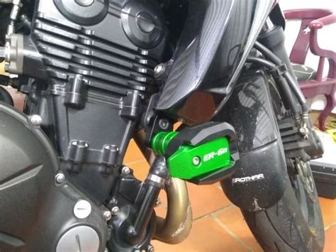 Garde Boue Protecteur De Coussinet Anti Collision Pour KAWASAKI ER 6N