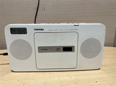 Yahooオークション Toshiba 東芝 Cdラジオ Ty Cr22 動作品