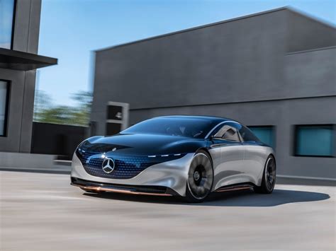 Mercedes Benz Vision Eqs Concept First Look Kelley Blue Book
