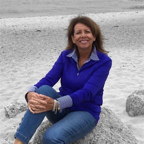 Diana Rodgers Fora Travel