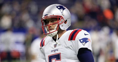 Patriots Free Agency News Qb Brian Hoyer Re Signs In New England