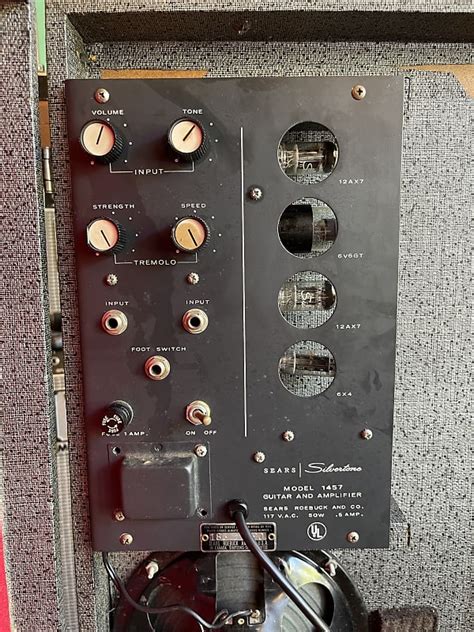 Silvertone 1457 Amp Reverb
