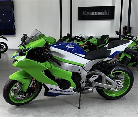 Kawasaki Hadirkan Tiga Model Ninja Versi Anniversary