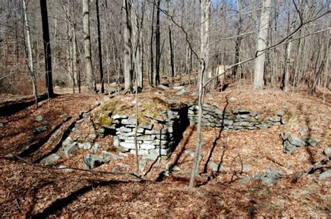28 Abandoned Places In Connecticut [MAP] 