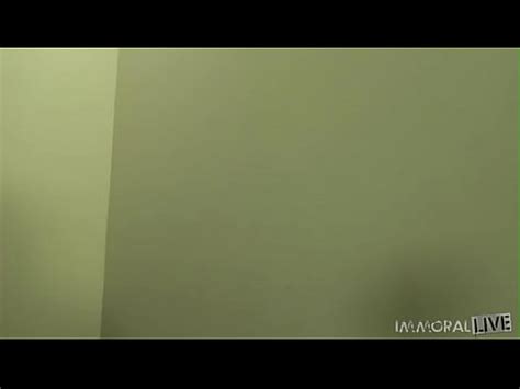 EMMA EST UNE MÉCHANTE SALOPE XVIDEOS