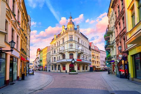 Man Made City Poland Architecture Square Building Wallpaper | Cityscape ...