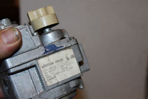 Robertshaw Unitrol 7000 Ber S7b Gas Valve 7000ber For Sale Online Ebay