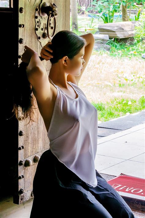 No SEX 18 Thân thương áo yếm Nhớ bỏ ảnh vào thẻ quote Page 27 VOZ