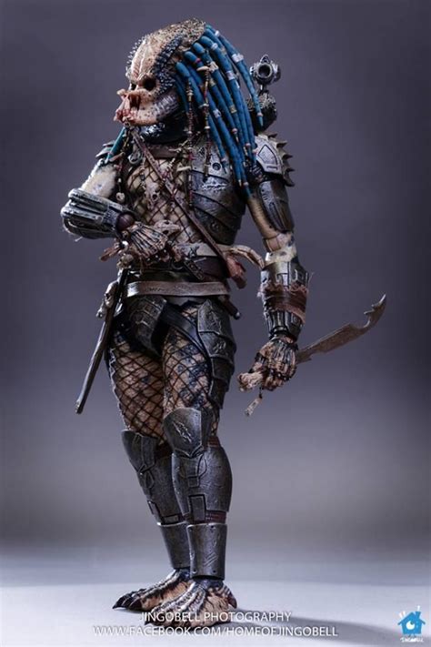 Pin By Ultraben On Hot Toys Predator Predator Art Alien Vs Predator