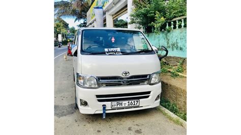 Vehicles Van Buses Lorries Toyota Kdh For Sale In Sri Lanka