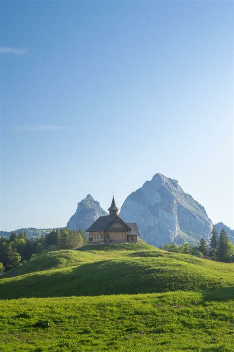 Stoos Ridge Hike Fronalpstock Klingenstock The Photo Hikes