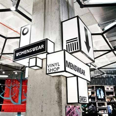 Complete Guide On Wayfinding Signage That Enhances Space Navigation