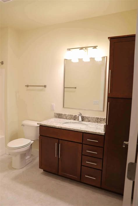 My Apartment Bathroom Tour Easy And Inexpensive Apartment Bathroom