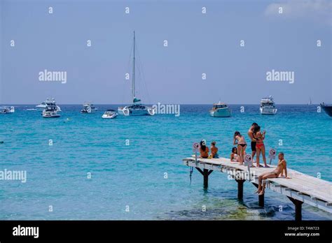 Enbarcadero Playa De Illetes Parque Natural De Ses Salines De Ibiza Y
