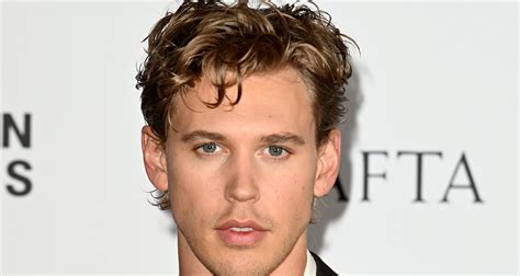 Austin Butler Tapped As Saturday Night Live Host Find Out When