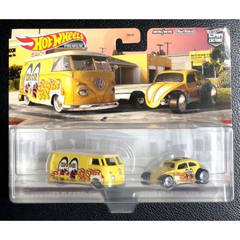 Hot Wheels Premium Volkswagen T1 Panel Bus Custom Beetle Car Culture