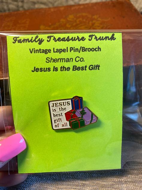 Vintage 1980s Collectible Lapel Pin Brooch Message Pin Jesus Is The Best T Of All Christmas