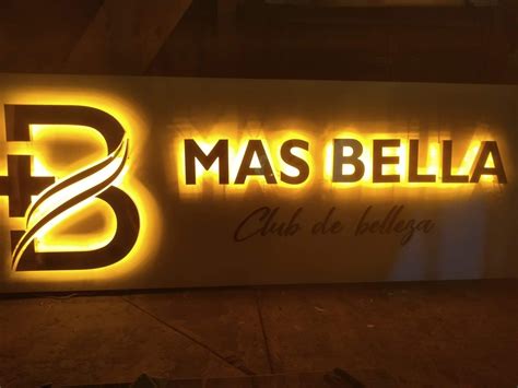 Letras D De Aluminio Dorado Luz Led En Letreros Luminosos