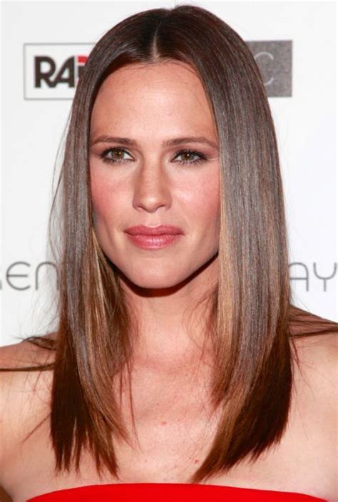 1 Haircut 6 Styles Long And Layered Jennifer Garner Hair Hair