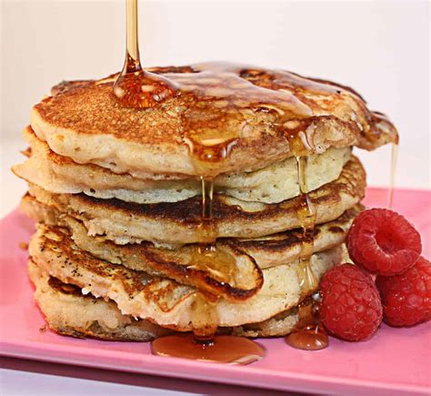 Easy Oatmeal Pancakes Recipe