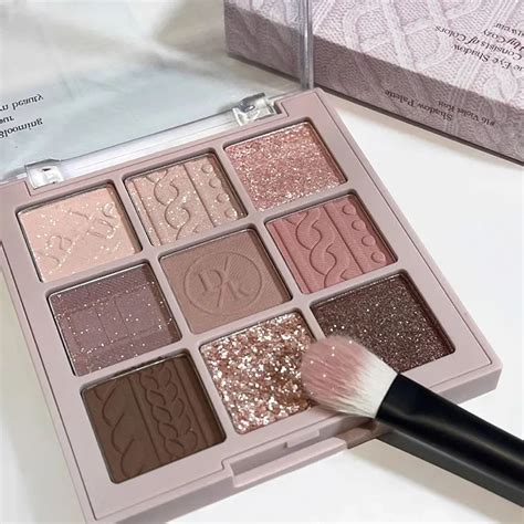 Color Eye Shadow Palette Glitter Pearly Eyeshadow Palette Nude Long Lasting Korean Charming