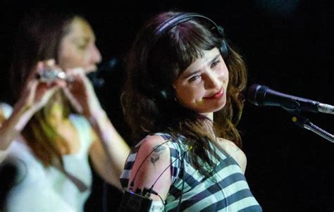 Watch Clairo End North American Charm Tour With Fan Rap Battle