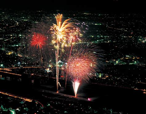 人気の定番ラインから ぎふ長良川花火大会 Blogknakjp