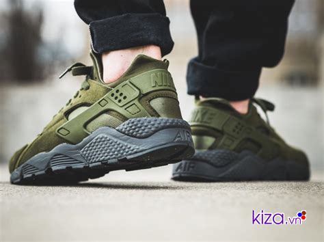 Top 10 các dòng giày nike siêu hot trong năm 2020 bạn đã biết https suachuatulanh edu vn