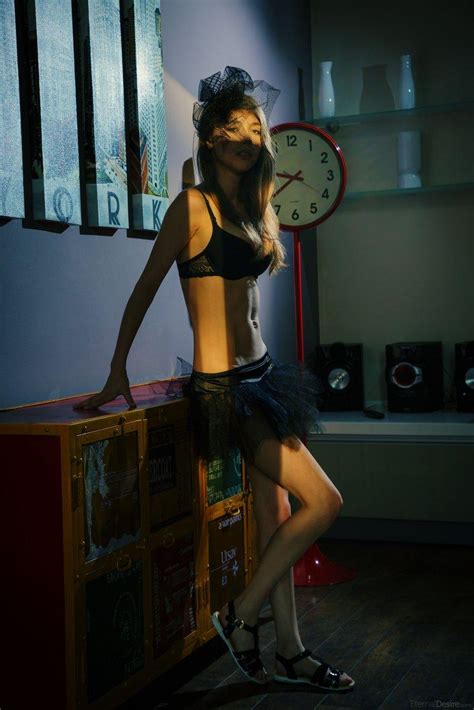 Mila Azul Bad Girl Set Vela Eternal Desire Karupspc Porn Pic