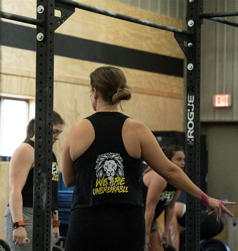 Unbreakable Team The Power Of The Crossfit Community Kor Fitness