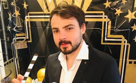 Max Pavlinov: Who are you?