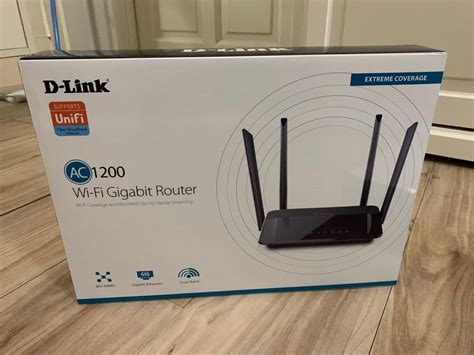 D-Link AC1200 WiFi Gigabit Router, Computers & Tech, Parts ...